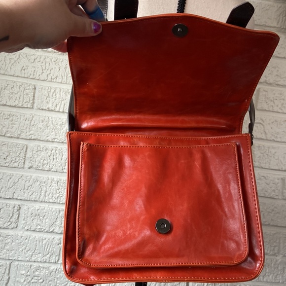Vintage style orange vegan leather purse sale - Picture 4 of 9